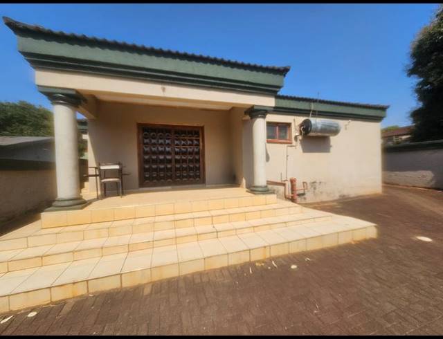 4 BEDROOM PROPERTY TO RENT IN SIBASA